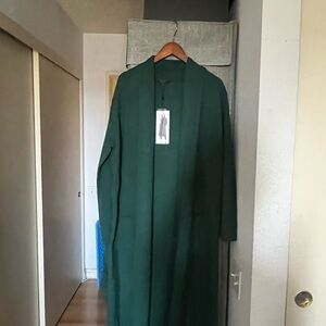 Long green cardigan sweater. Size m,l, xl